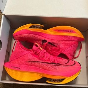 NEW Nike ZoomX Alphafly 2 Running Shoes